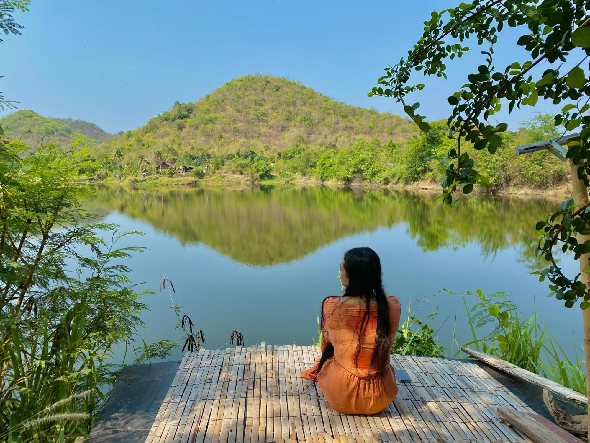 Royal Mountain Hut 호텔 Ratchaburi 외부 사진