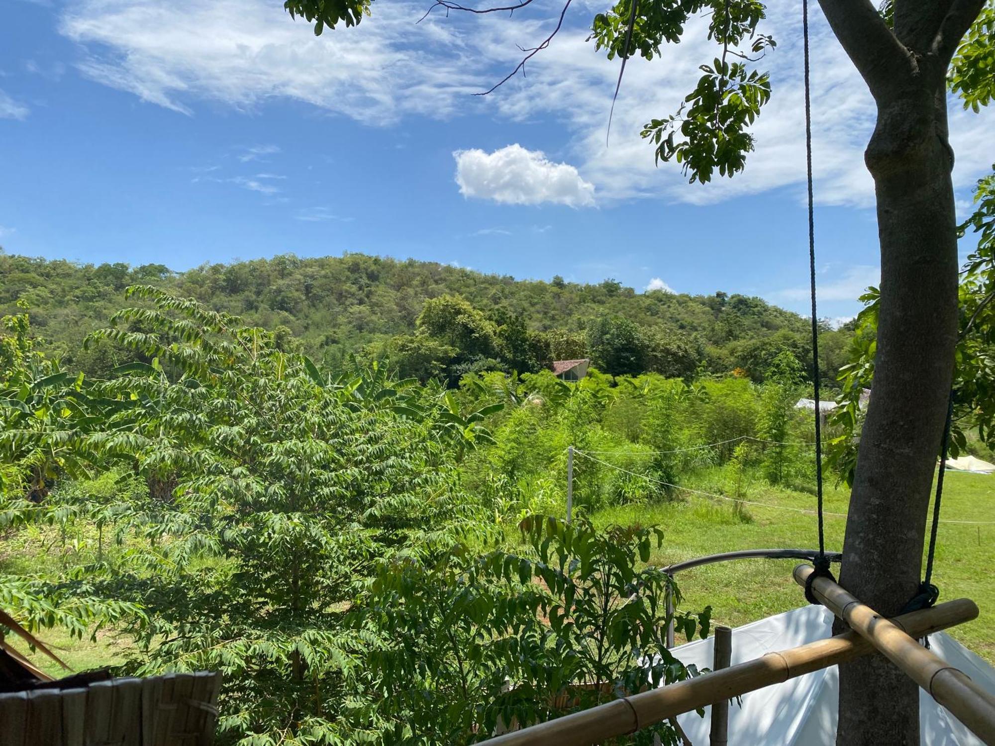 Royal Mountain Hut 호텔 Ratchaburi 외부 사진