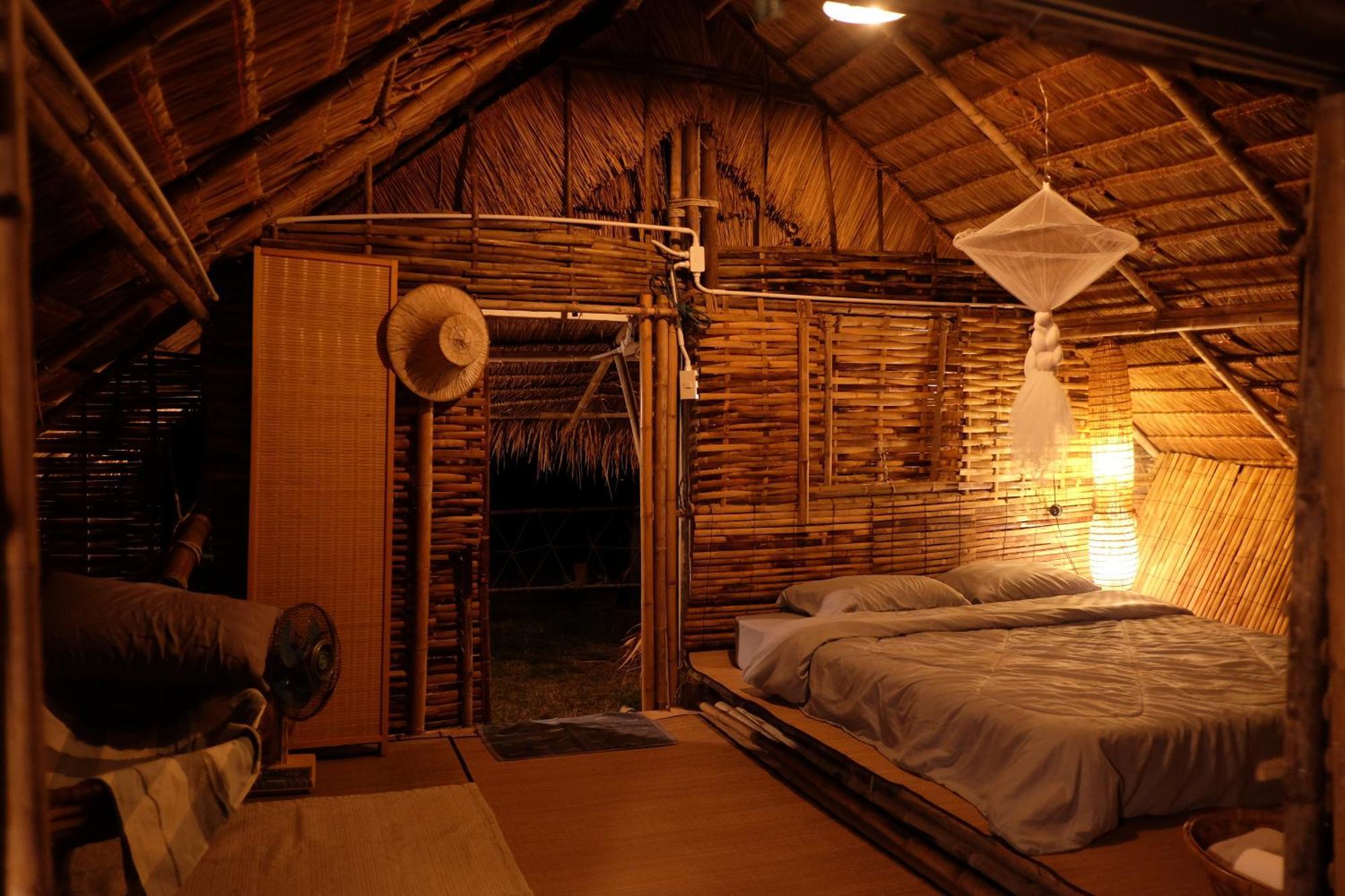 Royal Mountain Hut 호텔 Ratchaburi 외부 사진